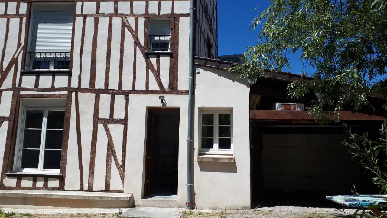 F4 Dans Maison Au Calme Pres Du Centre De Chalons En Champagne المظهر الخارجي الصورة